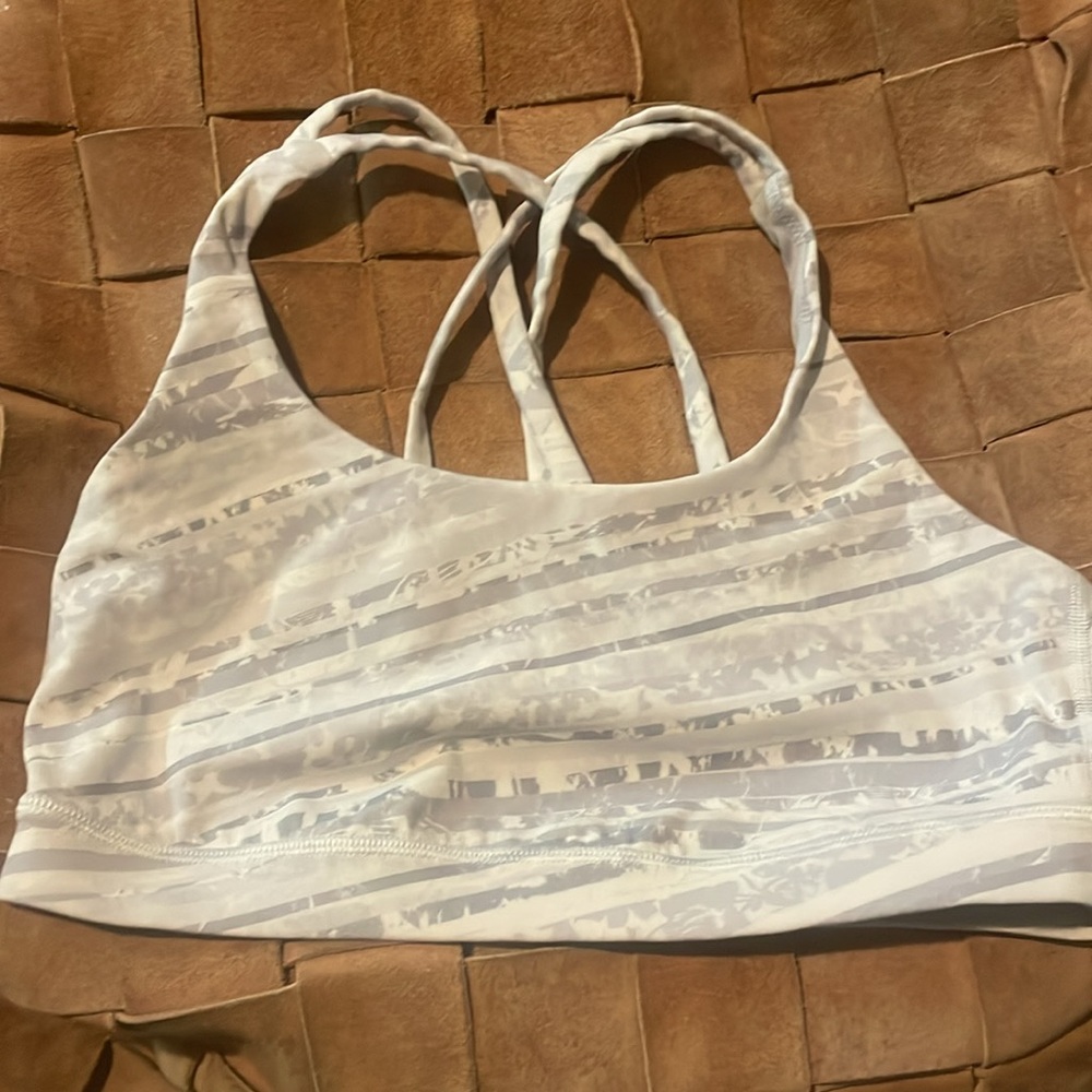 Lululemon Energy Bra Long Line *Med Support, B-D Cup - 8 Incognito Camo White - Picture 3 of 5